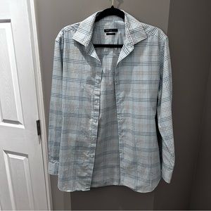 Van Heusen Men’s Slim Fit Dress Shirt